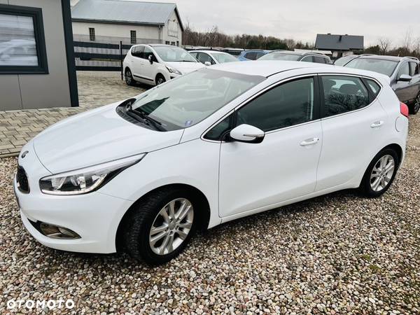 Kia Ceed - 20