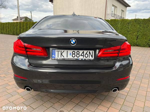 BMW Seria 5 520d Luxury Line - 6