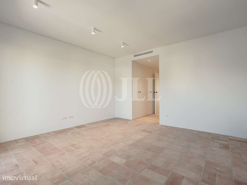 Moradia T3 com piscina em Tavira Algarve-13