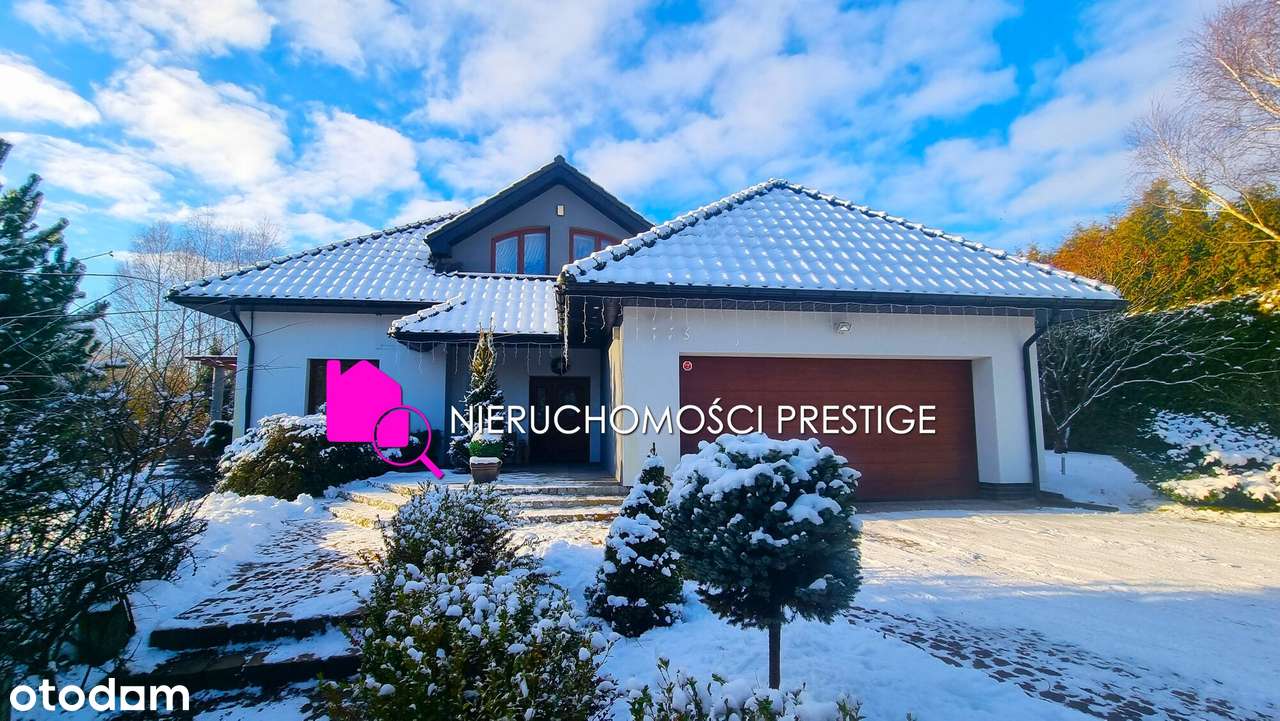 Komfortowy duży dom z pięknie zagospodarowaną działką w Szczecinku.-0