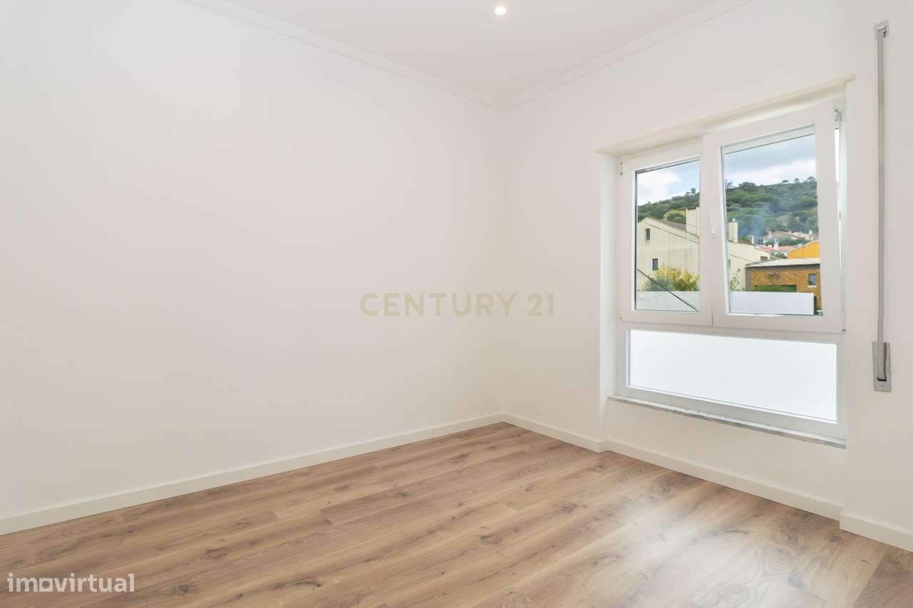 APartamento - T5  A ESTREAR-  com Espaço Exterior-  Palmela-21