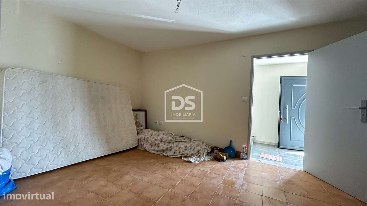 Moradia T3 Venda em Alpendorada, Várzea e Torrão,Marco de Canaveses-18