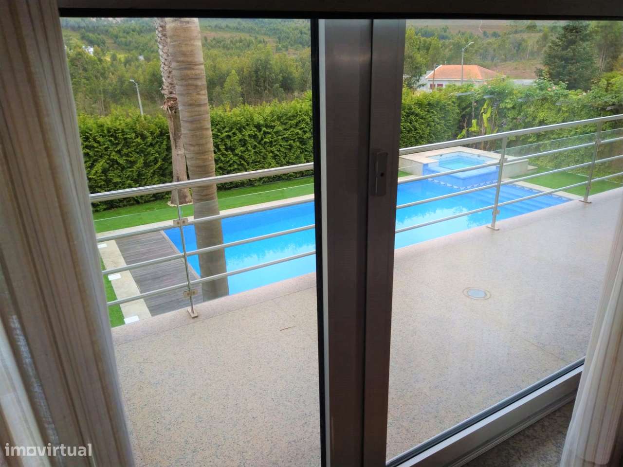 Esplendorosa Moradia T6 LUXO - Valongo-22