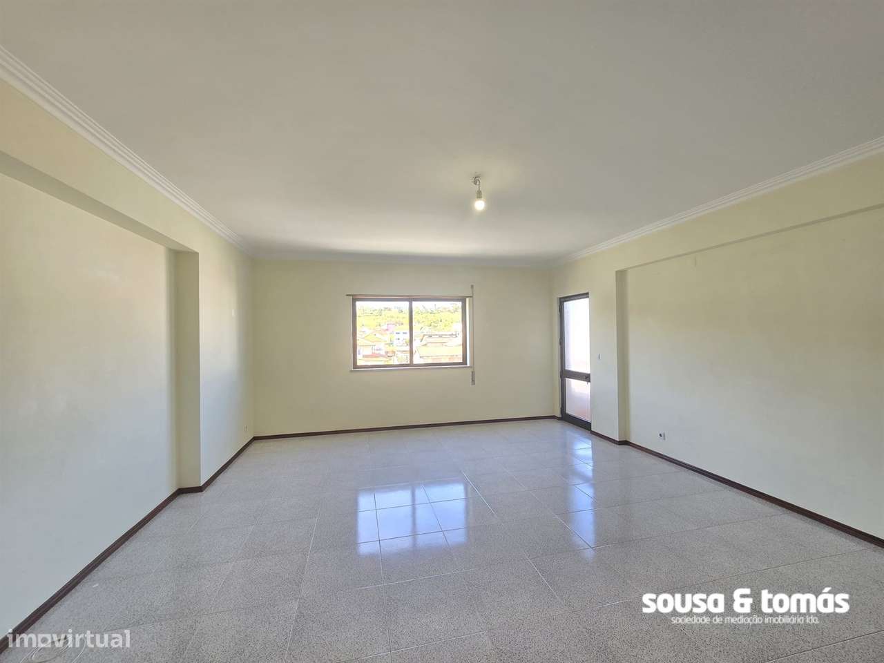 Apartamento T3 Arrendamento em Leiria, Pousos, Barreira e Cortes,Leiri - Grande imagem: 4/43