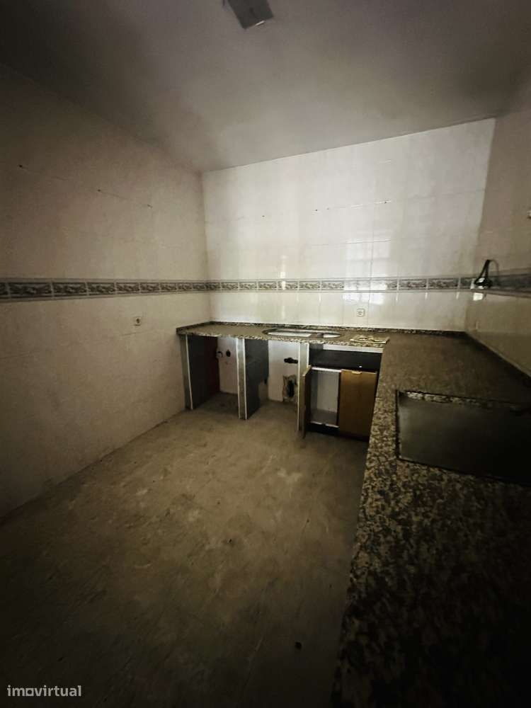 Imóvel de banco : escritura ao abrigo Simplex-7