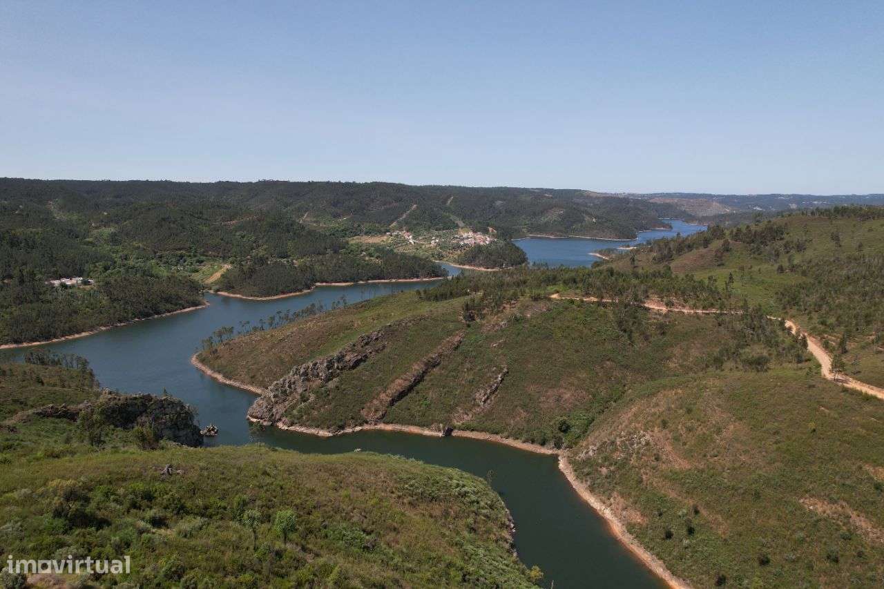 Ruínas c/ possibilidade de construção 270m2, perto do rio, Vila de Rei-16