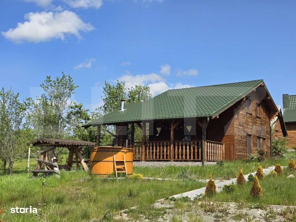 Cabana lemn cu 4 dormitoare, 120mp, teren intravilan de 1250mp - Imagine principală: 2/17