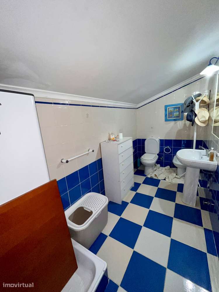 Moradia T2+1 com piscina em Salvaterra De Magos.-10