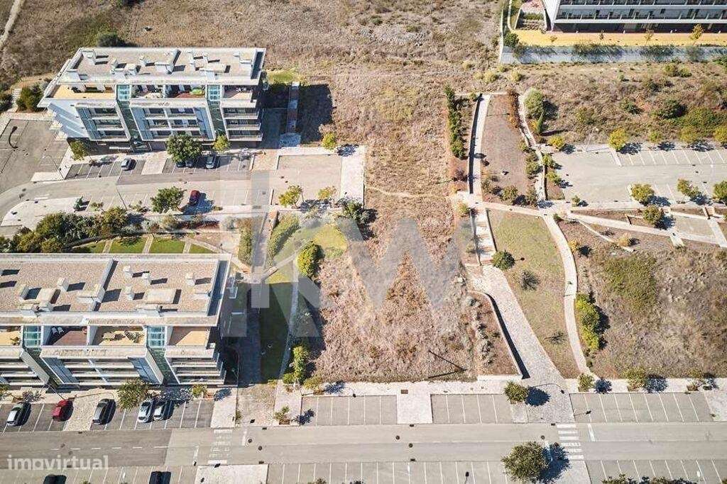 Lote de Terreno 22 com 1525 m2 e ABC de 584 m2 no Oeiras Golf  Residen - Grande imagem: 4/7