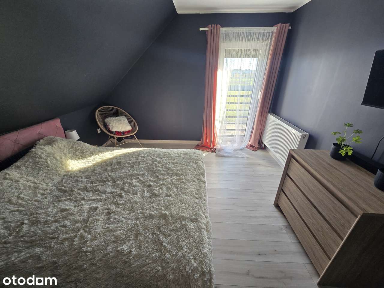 Budynek mieszklany na sprzedaż-8