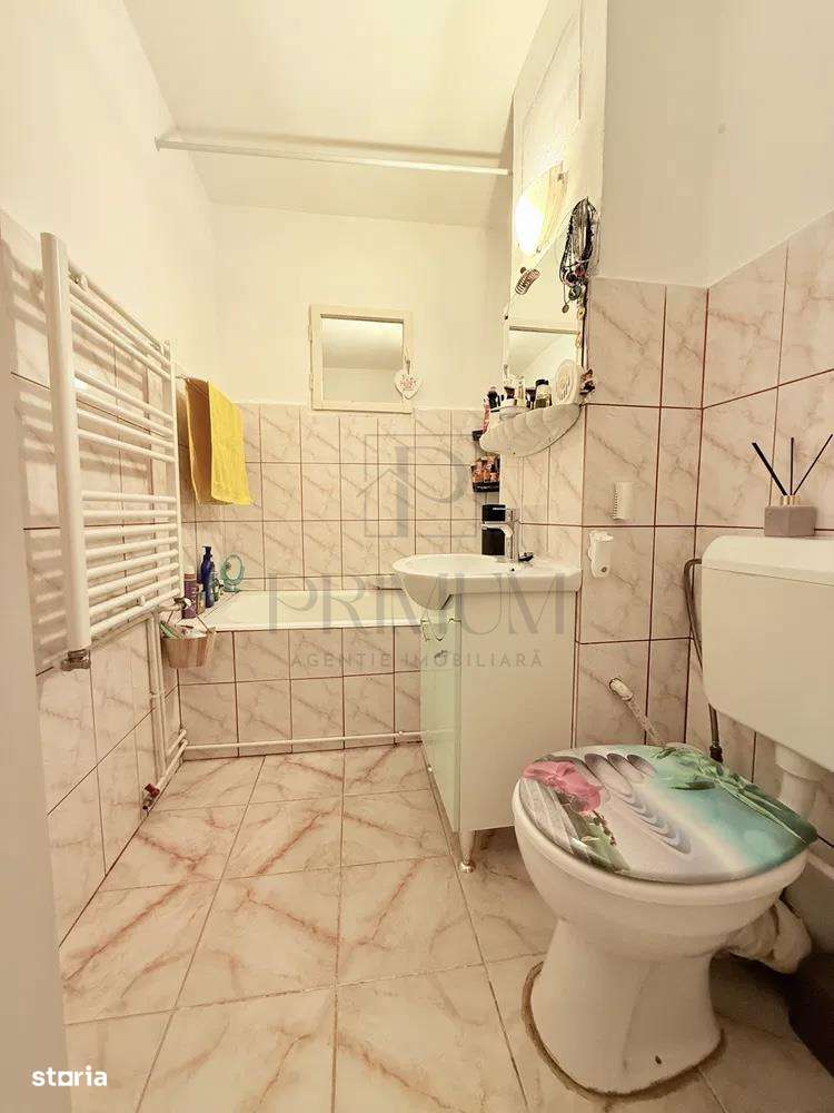 Lipovei- 2 camere, etaj intermediar, centrala, bloc anvelopat - Imagine principală: 1/6