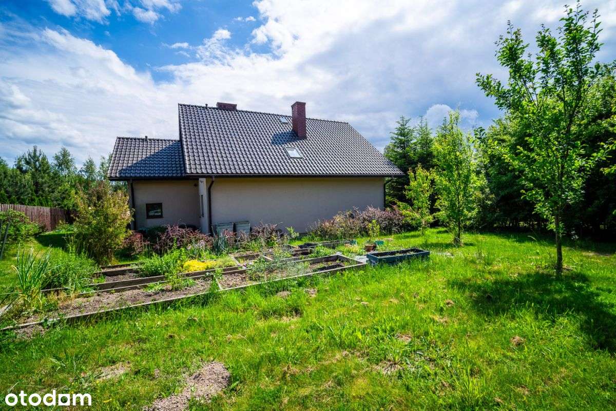 dom z pięknym ogrodem obok Wadowic-3