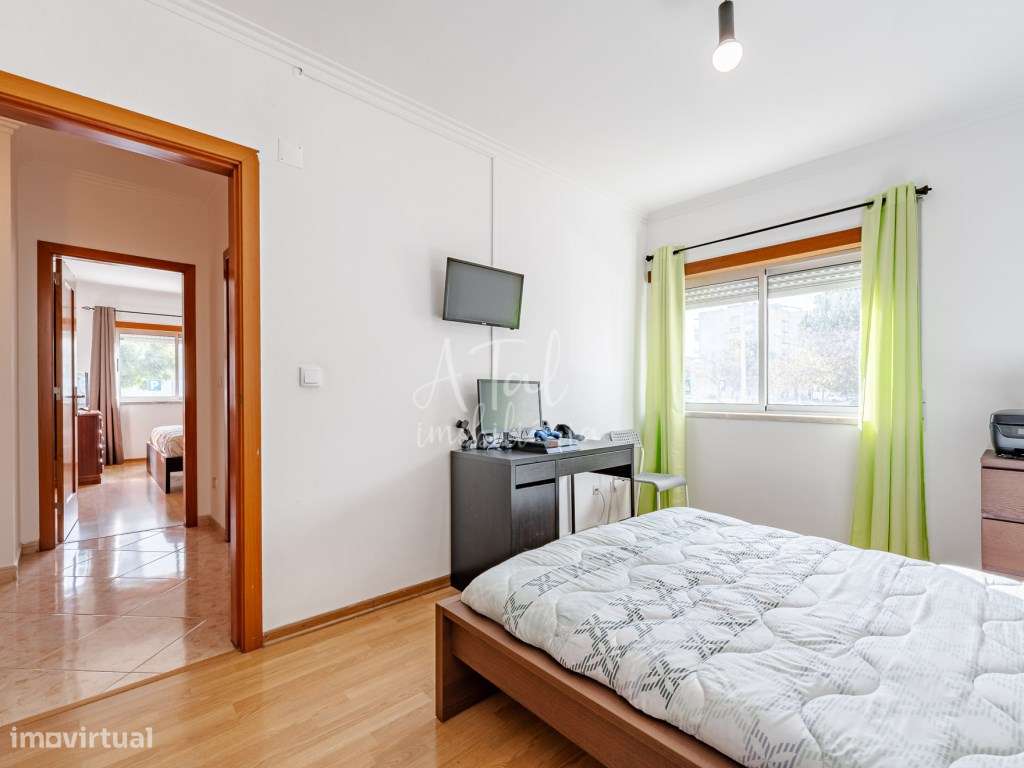 Apartamento T2 no Barreiro-24