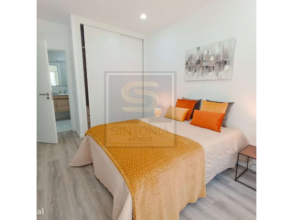 Apartamento T3 Totalmente Remodelado - Benfica-7