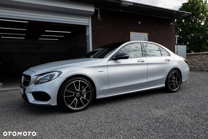 Mercedes-Benz Klasa C 450 AMG 4-Matic 7G-TRONIC - 10