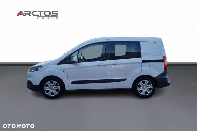 Ford Tourneo Courier - 2