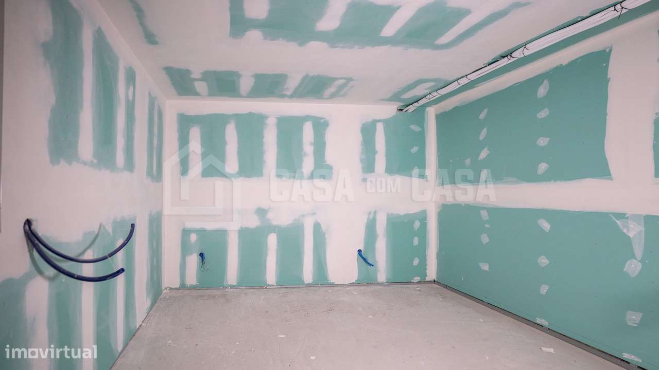 Moradia Geminada V3 em Couto de Cima-7