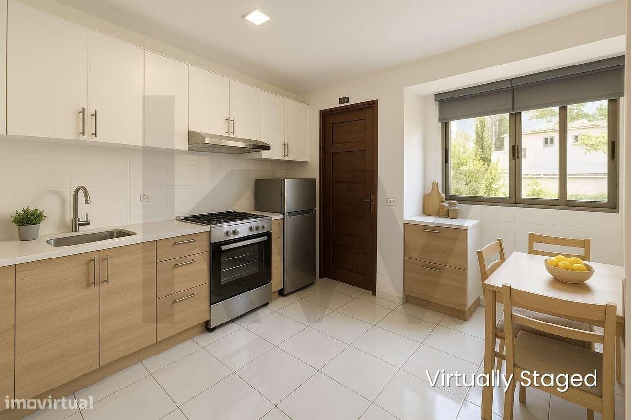 Moradia V5 com Jardim e Garagem em Alfragide – Mais de 400 m2 de Área - Grande imagem: 4/26