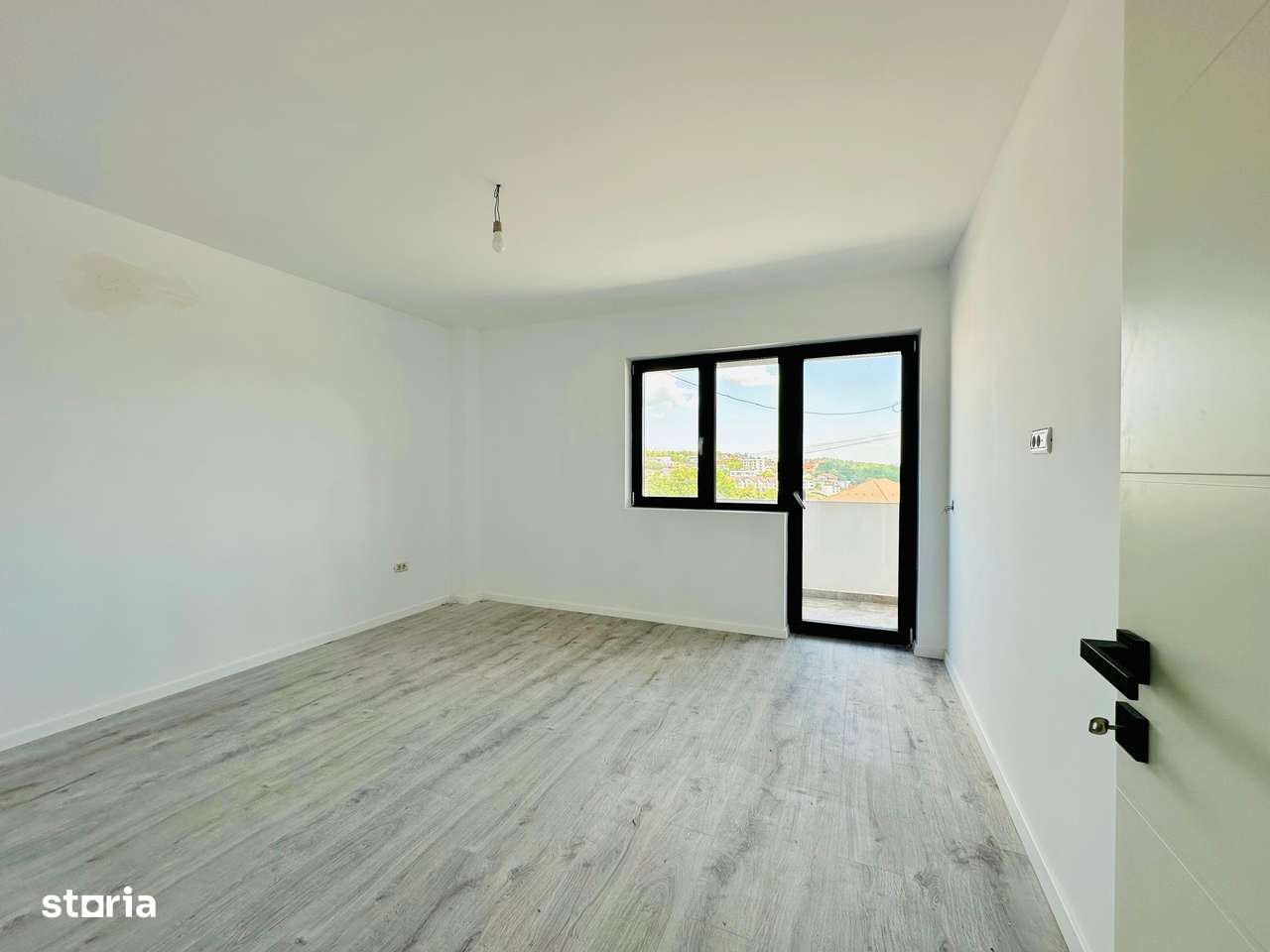 OFERTA LUNII DECEMBRIE:  4000€ discount sau loc de parcare gratuit - Imagine principală: 3/16