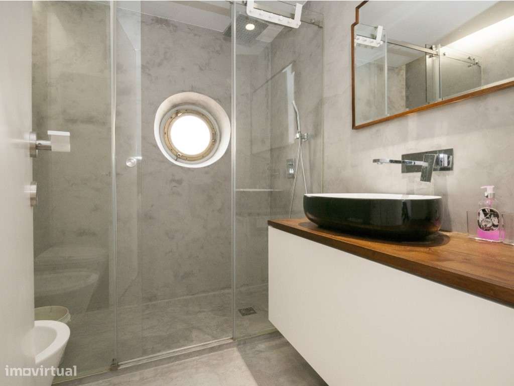 Apartamento Loft Duplex T1+1 junto ao museu do Fado!-6