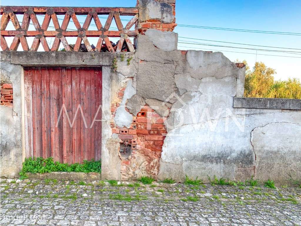 Imóvel Estratégico em Alcanena para Projeto Empresarial ou Residencial-18