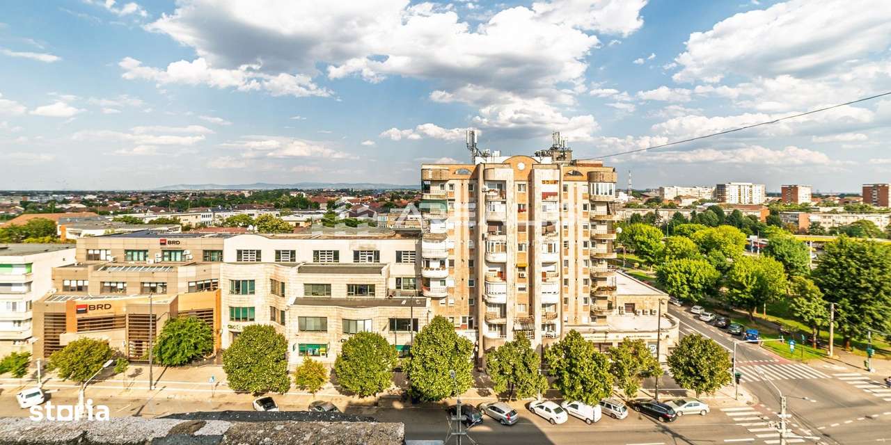 Apartament spațios 3 camere, central - Imagine principală: 3/12
