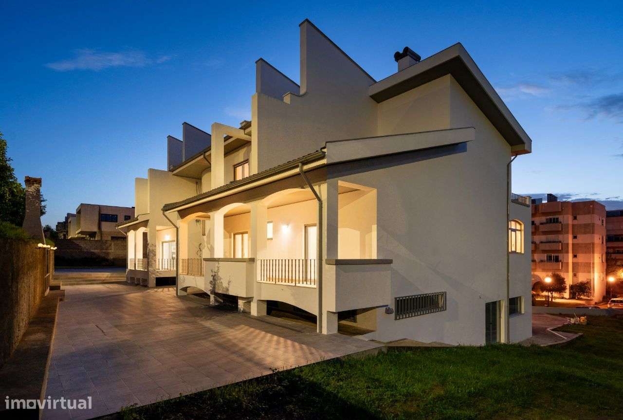 Moradia T5 Remodelada - Condomínio da Fonte Seca-6