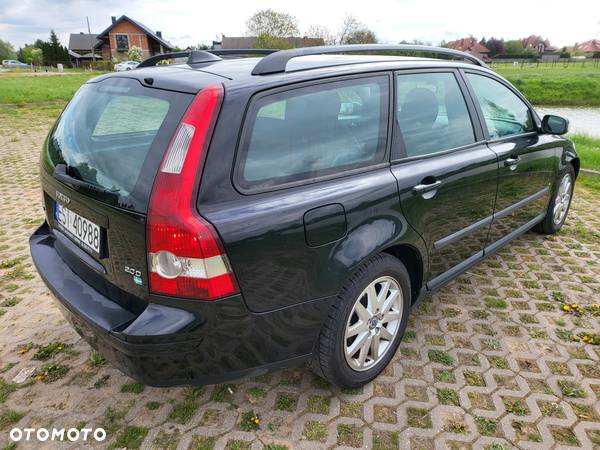 Volvo V50 2.0D Summum - 28