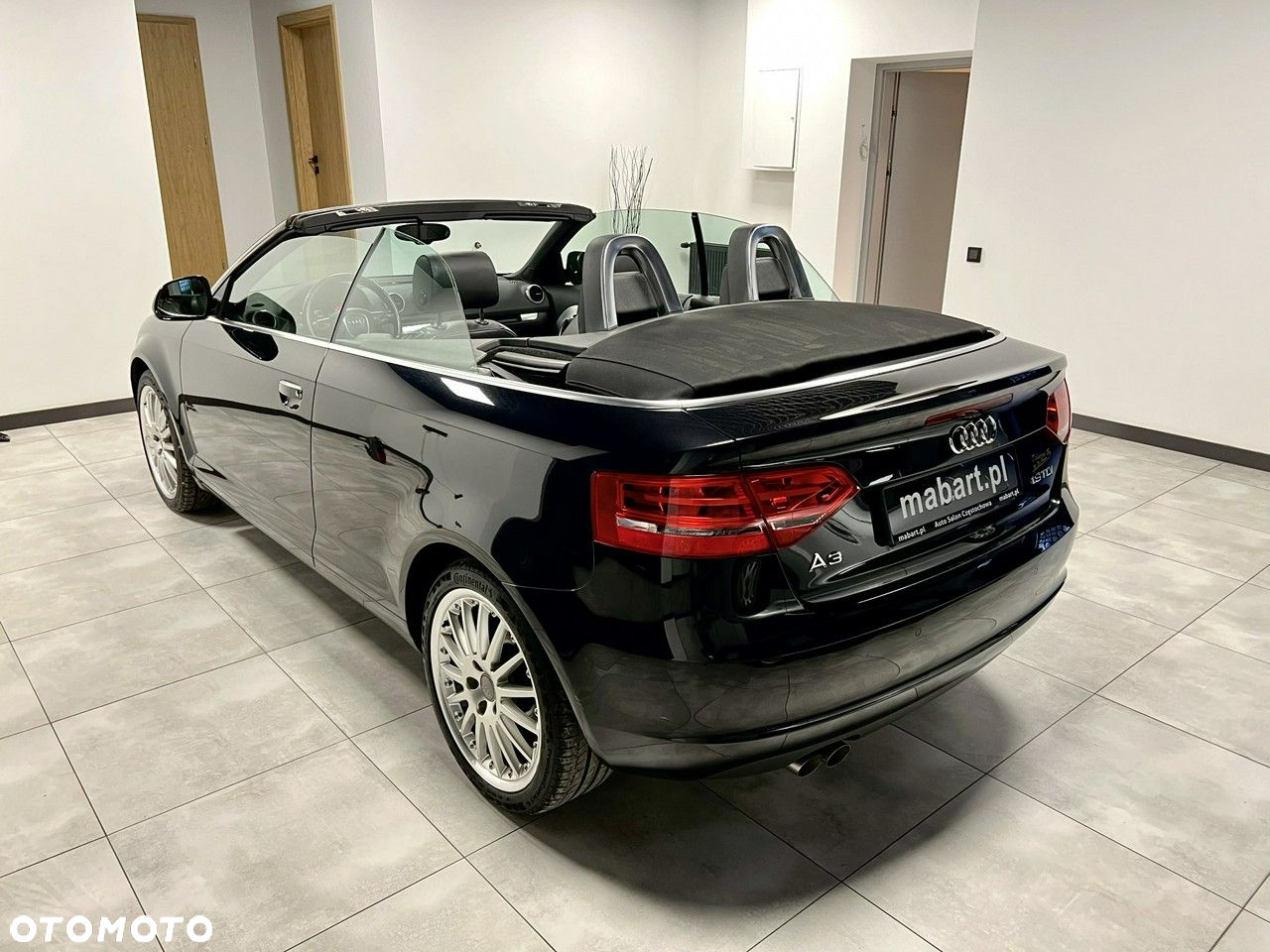 Audi A3 Cabriolet 1.9 TDI DPF Attraction - 2