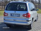 Volkswagen Sharan 1.8T Comfortline Tiptr - 12