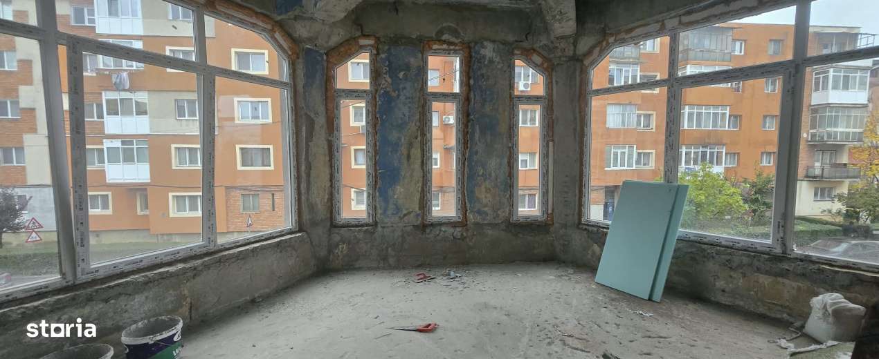 Spatiu comercial de inchiriat – Zona Debarcader, Targu Jiu - Imagine principală: 3/9