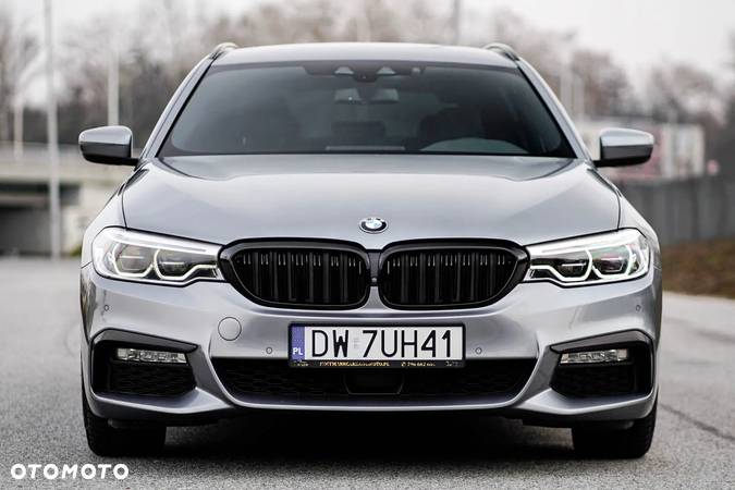 BMW Seria 5 520d Touring M Sport Edition - 12