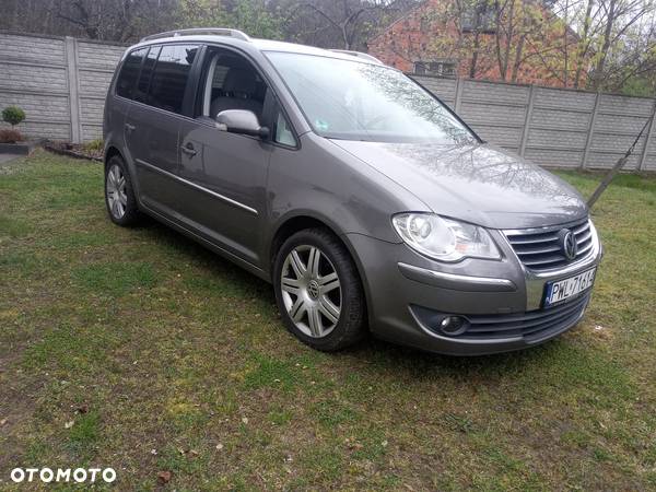 Volkswagen Touran 2.0 TDI DPF Comfortline - 4