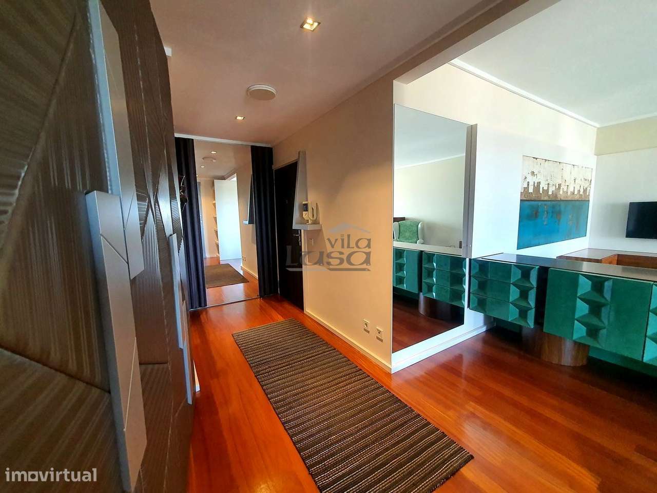 T3 Aviz  Como Novo, Varanda a Poente e dois lugares de garagem - Grande imagem: 2/29