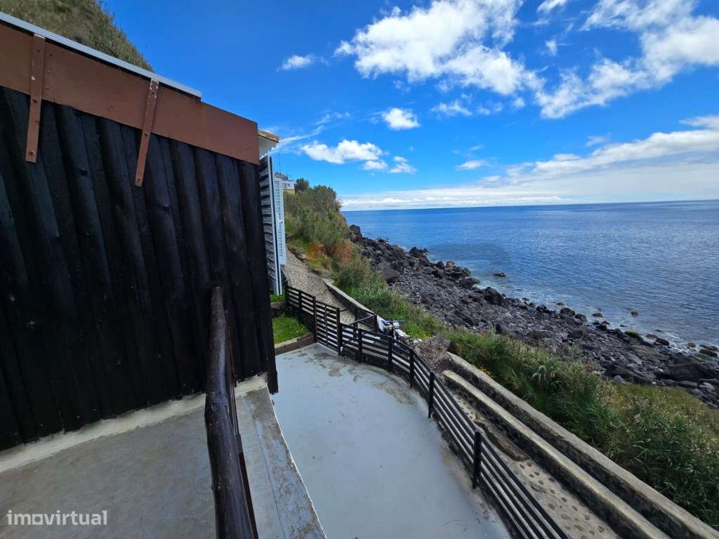 Moradia Isolada T2 -Rocha da Relva-23