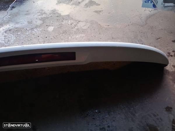 RENAULT CLIO IV GRANDTOUR AILERON / SPOILER - Z218 - 6