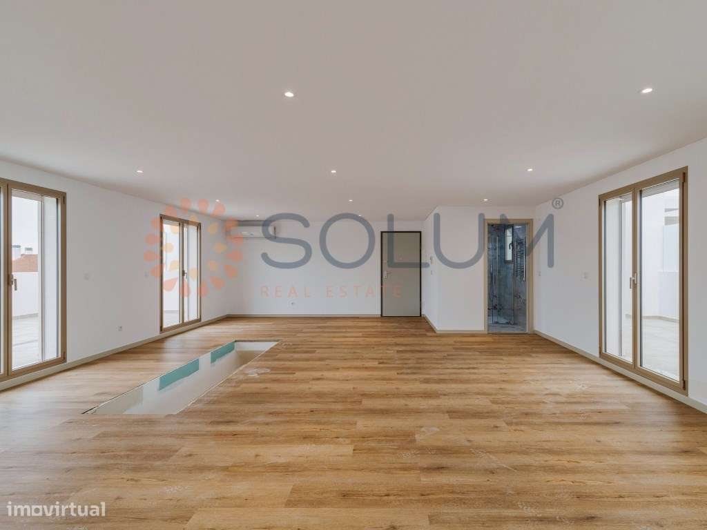 Duplex T3+1 novo com 2 Terraços - Montijo-12