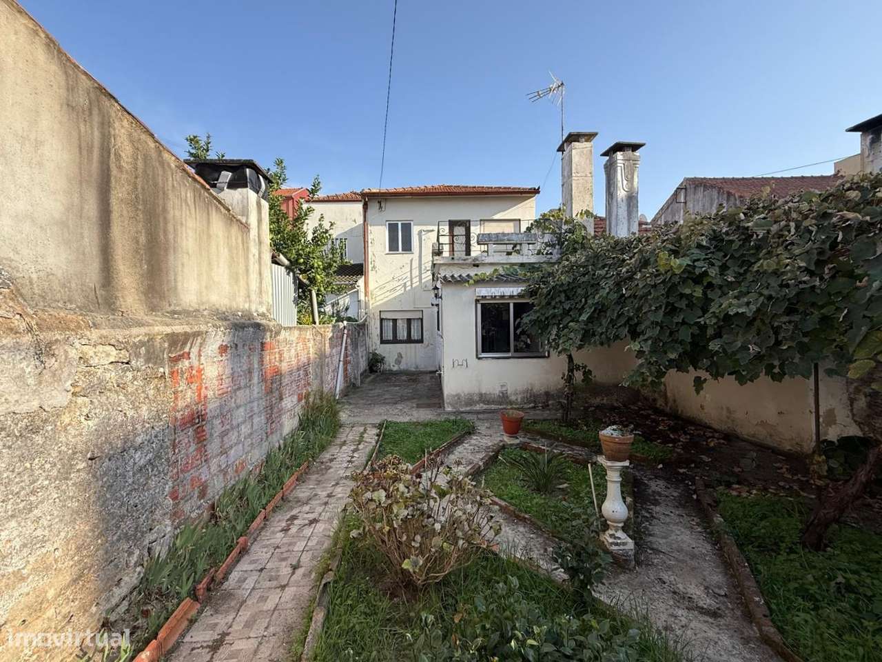 Moradia T4 no Centro de Ovar-52