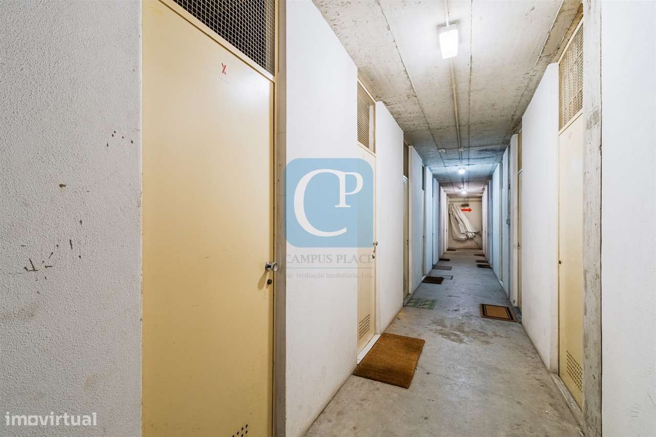 Apartamento T2 mobilado em condomínio fechado, Ramalde, Porto-23