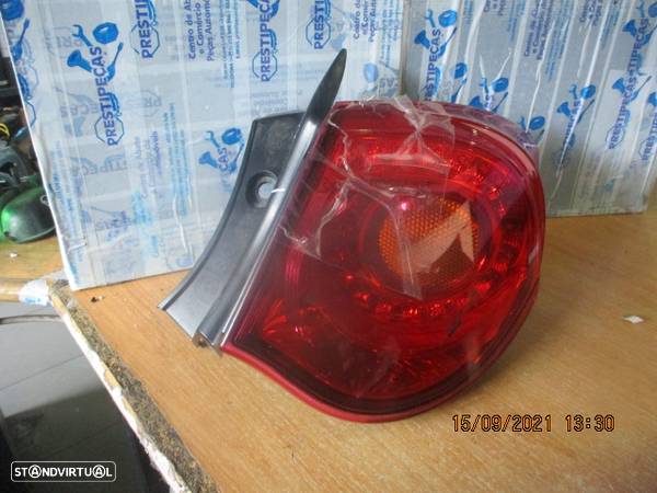 Farol Tras 50513612 ALFA ROMEO GIULIETTA 2011 DRT ORIGINAL - 1