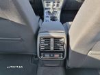 Volkswagen Passat Variant 2.0 TDI DSG 4Motion Comfortline - 15