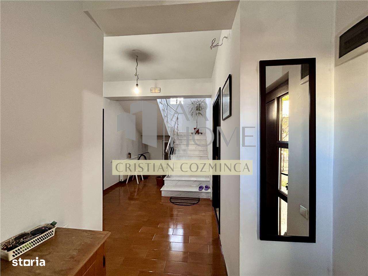 Vanzare Vila 4 camere, 2 dressinguri, 2010, Cioceanu, Ploiesti-11