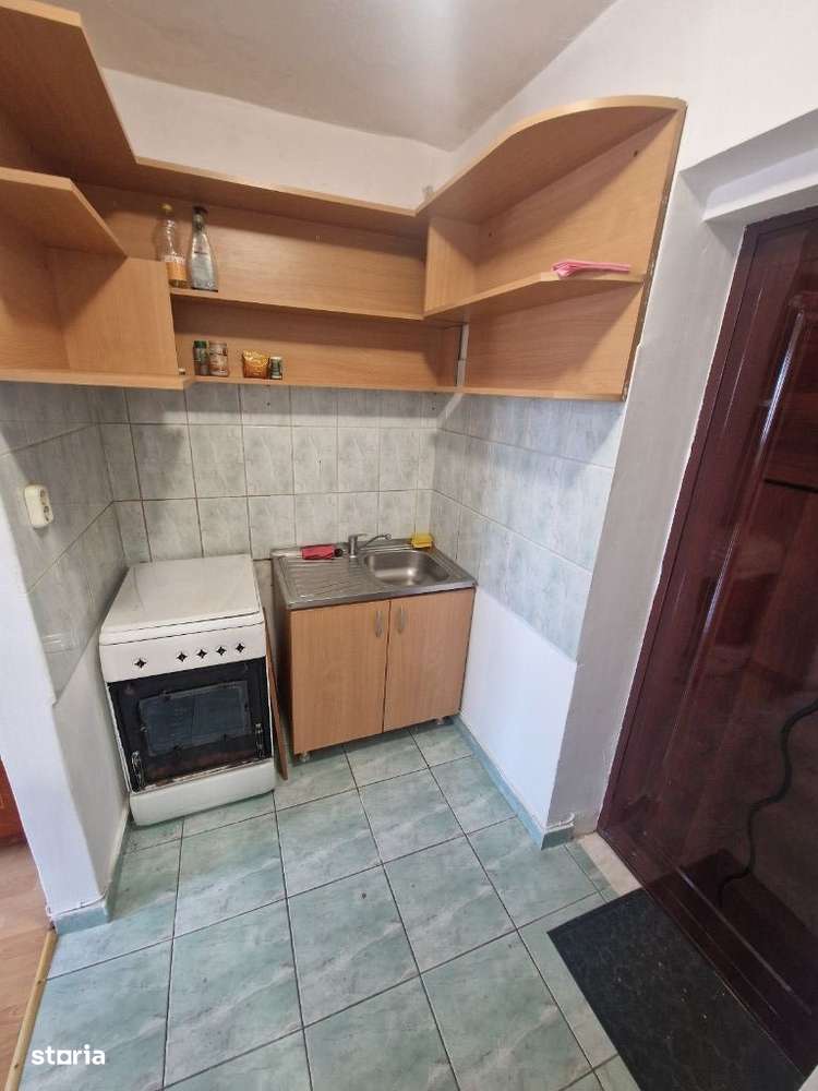 Vand garsoniera in Gruia, strada Migdalului - Imagine principală: 3/5