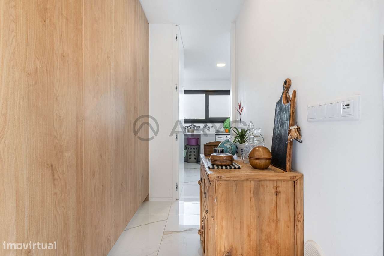 Moradia T3 semi-nova | Condomínio Fechado – Arcozelo, Ponte de Lima-8