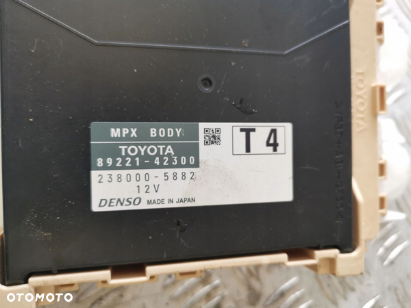 TOYOTA RAV4 IV LIFT MODUL BSI SKRZYNKA BEZPIECZNIKOW - 4