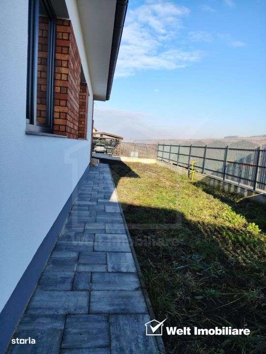 Casa moderna, aproape de oras - Imagine principală: 3/14