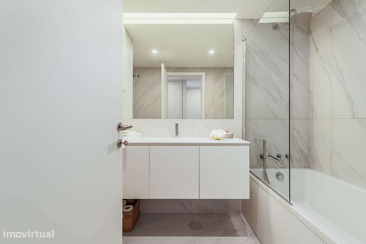 Apartamento t1 à venda na Avenida dos Combatentes, 70-24