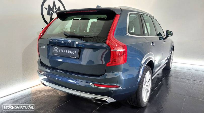 Volvo XC 90 - 23