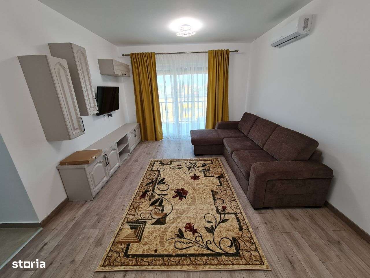 Inchiriez ap. 2 camere ADORA PARK 5 Decomandat,LUX, Parcare, Smart Tv. - Imagine principală: 3/20