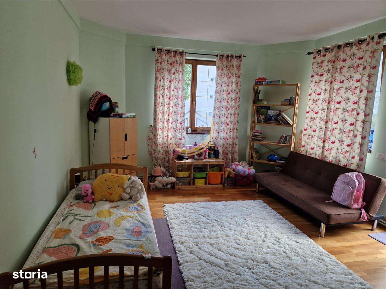 Casa în zona centrala Tg Mures, 278 mp cu 700mp teren-11